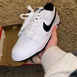 W Nike dunk low 7.5W